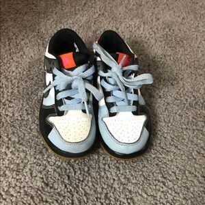 Nike Kids' Black and Light Blue Sneakers